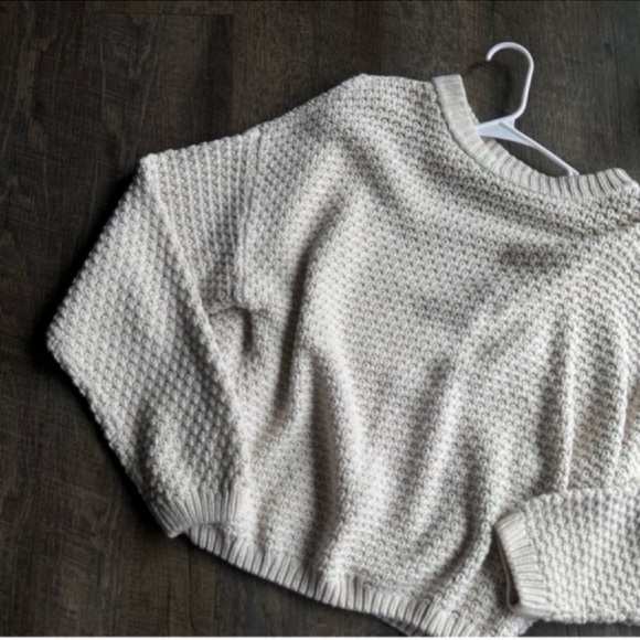 Universal Thread Textured Cream Sweater - Picture 2 of 3